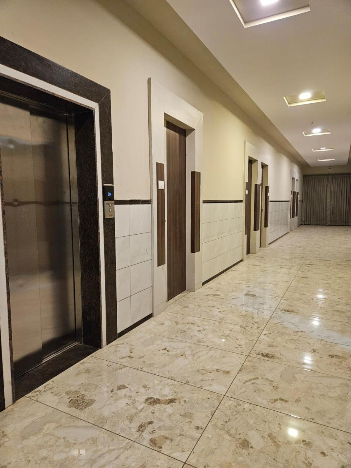 Majestic Inn Vasai Exterior photo
